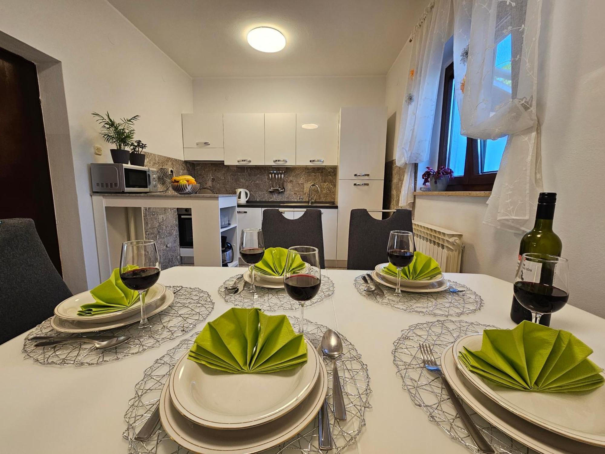 Apartment Tigo - 2 Bedrooms, 2 Bathrooms, Terrace And Big Garden Fažana エクステリア 写真